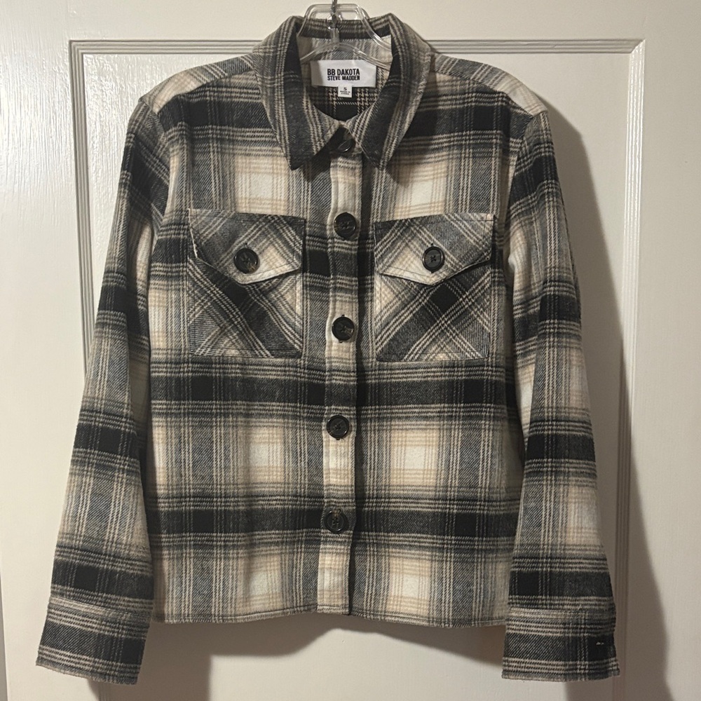 Steve Madden BB Dakota Women’s Small Plaid Shirt Jacket Black / Beige / Cream